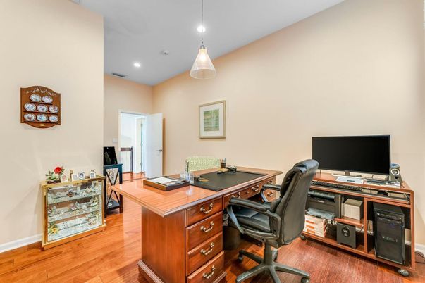 Home Office, Interior, Pendant Lights, Recessed Lighting, Wood Texture Flooring