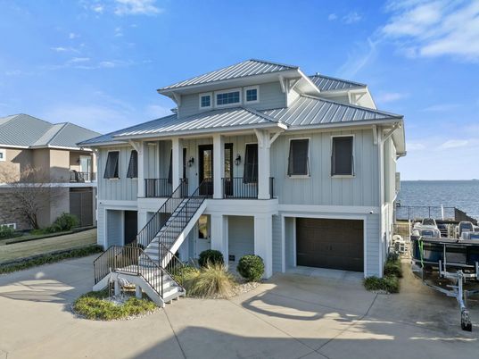 Attached, Exterior, Facade, Water, Mediterranean