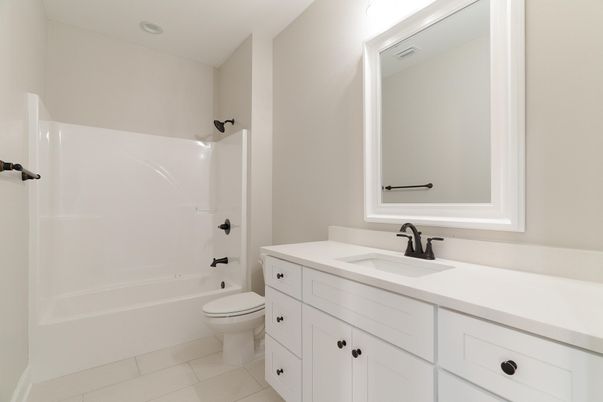 Bathroom, Interior, Recessed Lighting