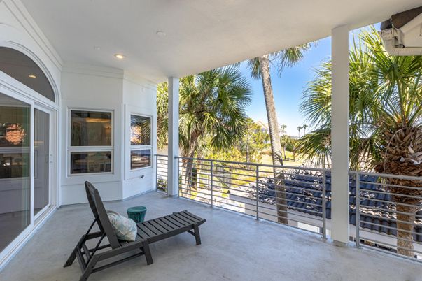 Exterior, Recessed Lighting