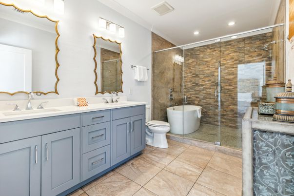 Bathroom, Dual Sink Vanities, Free Standing Baths, Glass Shower, Interior, Recessed Lighting