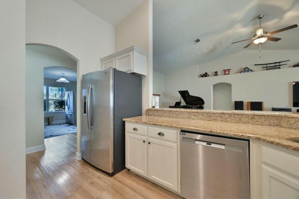 Interior, Kitchen, Piano, Stainless Steel Appliances, Wood Texture Flooring