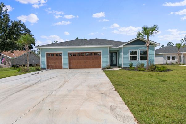 Attached, Exterior, Facade, Ranch