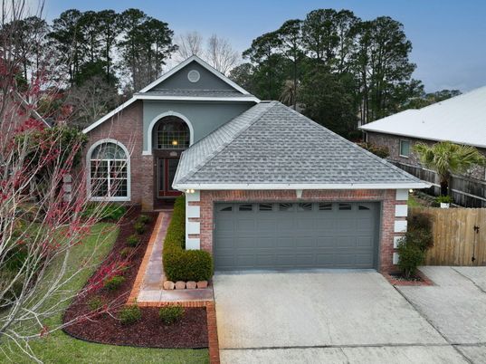 Attached, Exterior, Facade, Brick Facade, Brick Traditional