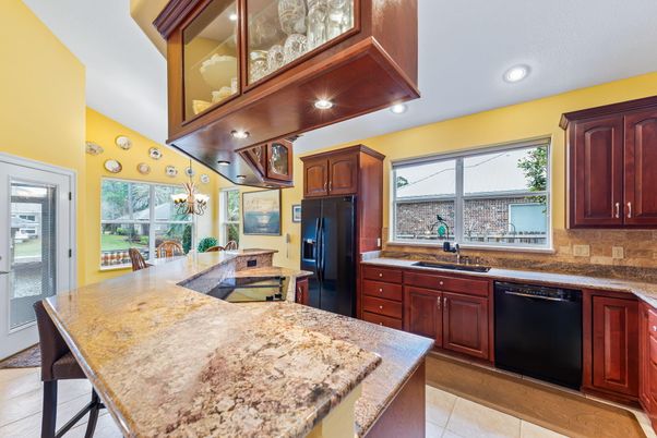 Dining room, Interior, Kitchen, Recessed Lighting