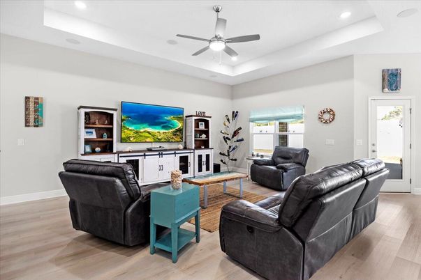 Interior, Living room, Recessed Lighting, Wood Texture Flooring