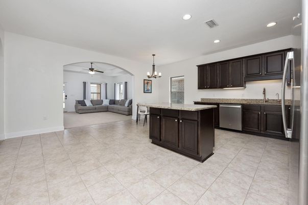 Chandelier, Dining room, Interior, Kitchen, Recessed Lighting, Stainless Steel Appliances