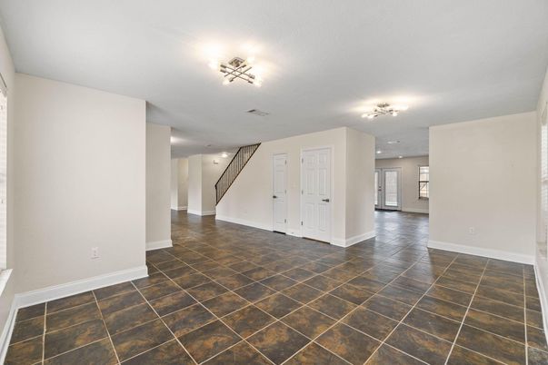 Empty room, Interior, Recessed Lighting