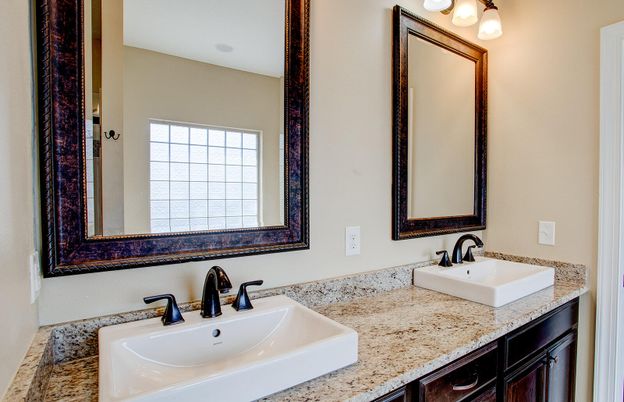 Bathroom, Dual Sink Vanities, Interior