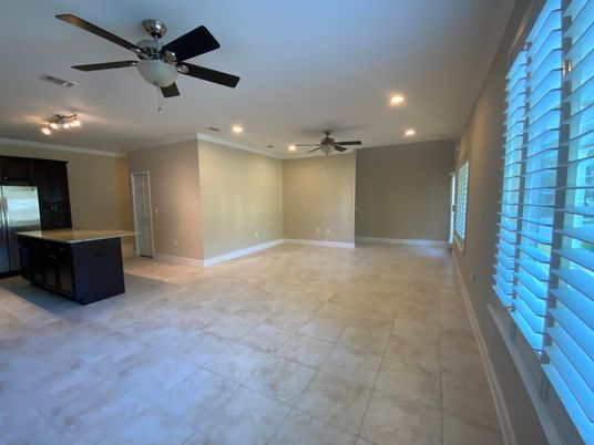 Empty room, Interior, Kitchen, Recessed Lighting