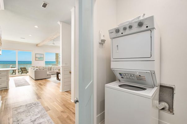 Interior, Living room, Recessed Lighting, Utility Closets, Washer, Water, Wood Texture Flooring