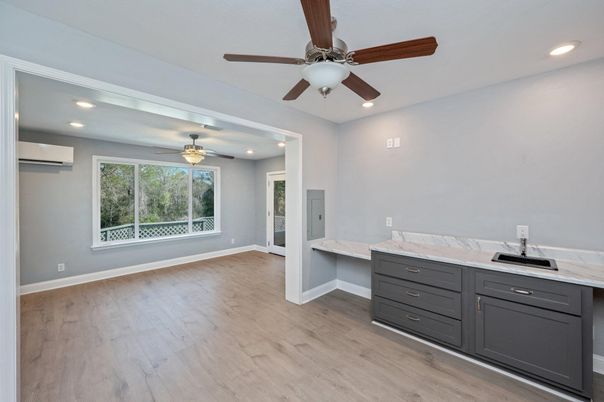 Empty room, Interior, Recessed Lighting, Wood Texture Flooring