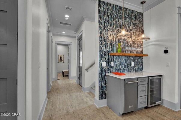 Interior, Kitchen, Pendant Lights, Recessed Lighting, Wood Texture Flooring