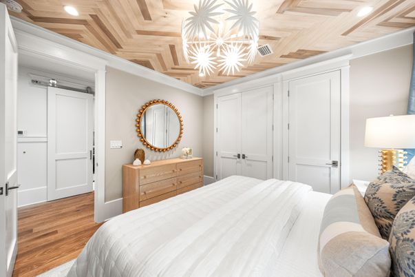Bedroom, Interior, Pendant Lights, Recessed Lighting, Wooden Ceilings, Wood Texture Flooring
