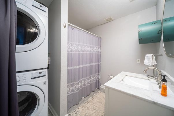 Bathroom, Interior, Utility Closets, Washer