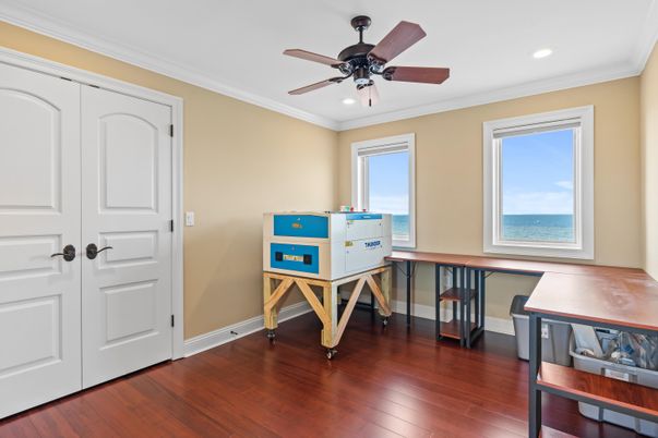 Home Office, Interior, Recessed Lighting, Water, Wood Texture Flooring