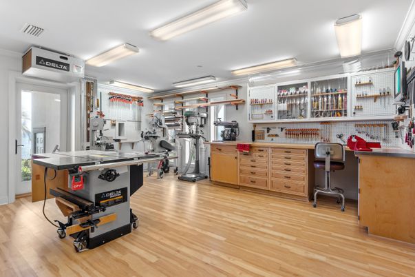 Fitness Equipment, Interior, Kitchen, Wood Texture Flooring