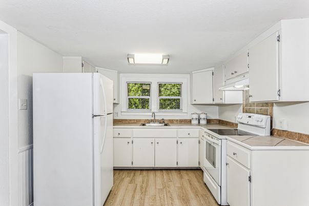 Interior, Kitchen, Wood Texture Flooring