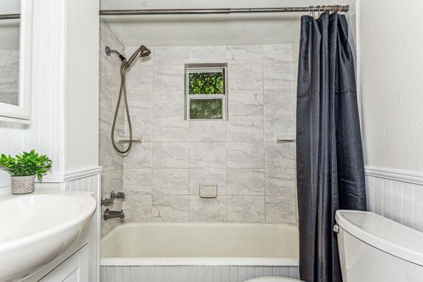 Bathroom, Interior, Marble Walls