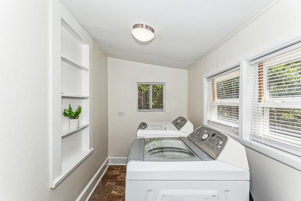 Interior, Washer