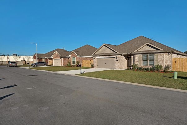 Attached, Exterior, Facade, Brick Facade, Ranch