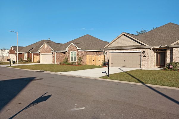 Attached, Exterior, Facade, Brick Facade, Ranch