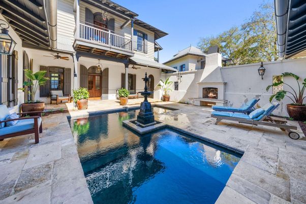 Exterior, Fireplace, Pool