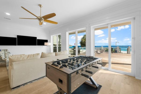 Game Room, Interior, Living room, Recessed Lighting, Water, Wood Texture Flooring