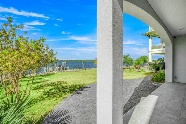 Backyard, Exterior, Water