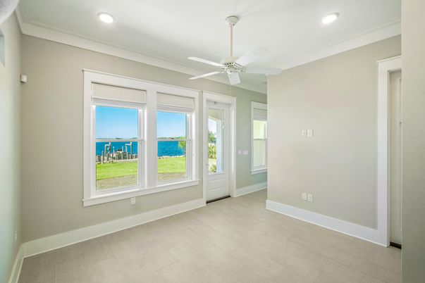 Empty room, Interior, Recessed Lighting, Water, Wood Texture Flooring