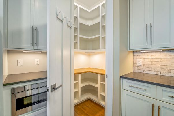 Interior, Stainless Steel Appliances, Wood Texture Flooring