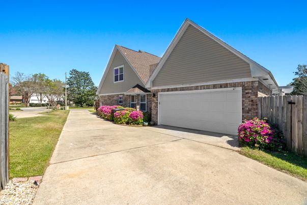 Attached, Exterior, Facade, Brick Facade, Farmhouse