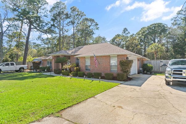 Attached, Exterior, Facade, Brick Facade, Ranch