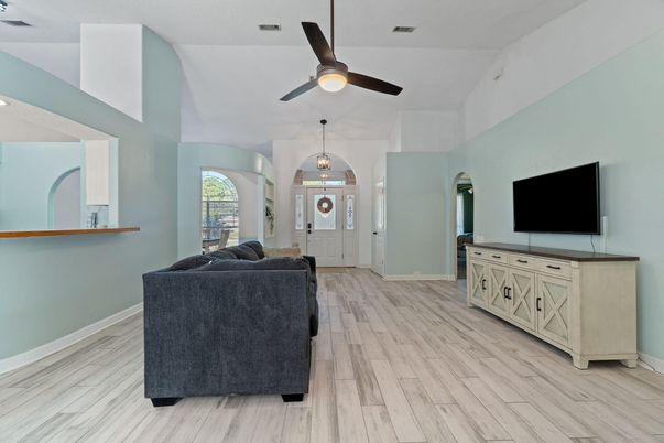 Interior, Living room, Pendant Lights, Wood Texture Flooring