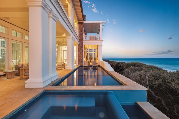 Exterior, Pool, Water