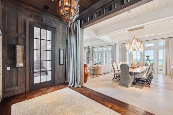 Chandelier, Dining room, Interior, Living room, Recessed Lighting, Wood Texture Flooring