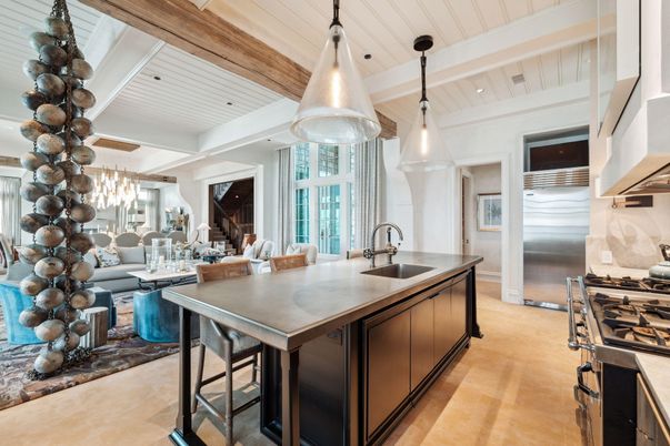 Interior, Kitchen, Living room, Pendant Lights, Recessed Lighting, Stainless Steel Appliances