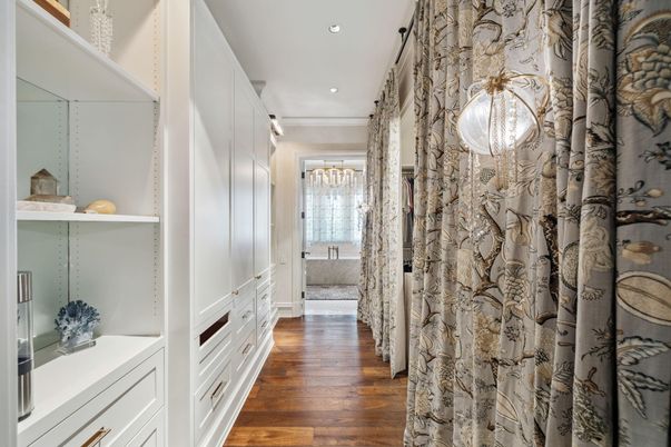 Chandelier, Interior, Recessed Lighting, Wood Texture Flooring