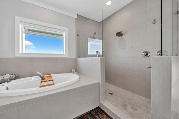 Bathroom, Interior, Recessed Lighting