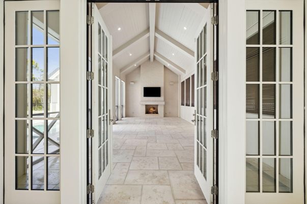 Fireplace, Interior, Recessed Lighting