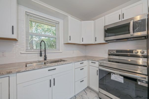 Interior, Kitchen, Marble, Stainless Steel Appliances