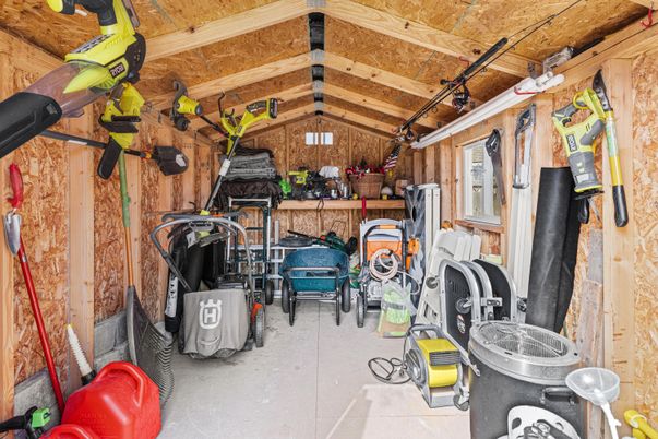 Fitness Equipment, Interior, Wooden Beams, Wooden Ceilings