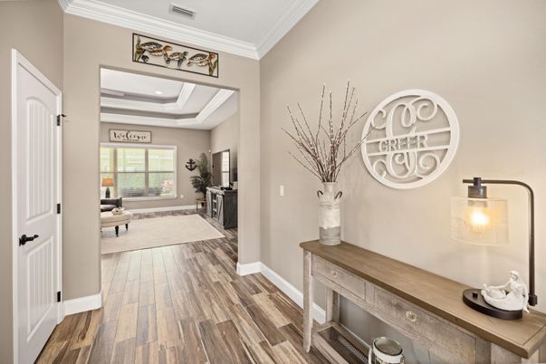 Interior, Recessed Lighting, Wood Texture Flooring