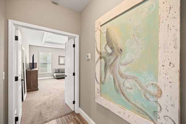 Interior, Recessed Lighting, Wood Texture Flooring
