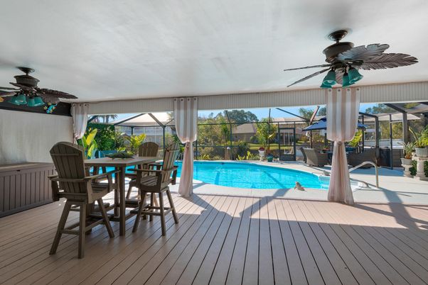 Dining room, Exterior, Pool, Sun Room