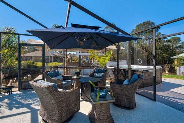 Exterior, Hot Tub