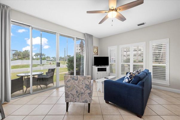 Interior, Living room, Sun Room