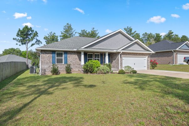 Attached, Exterior, Facade, Brick Facade, Ranch