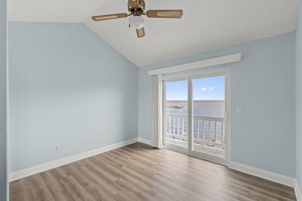 Empty room, Interior, Water, Wood Texture Flooring
