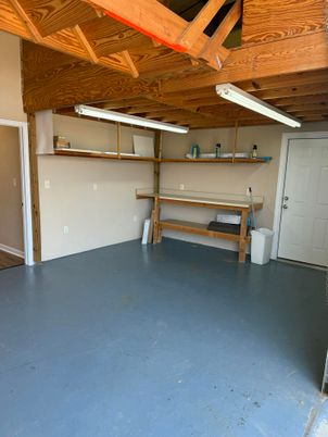 Garage, Interior
